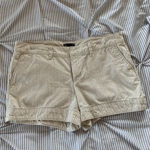 gold, white, tan gap shorts